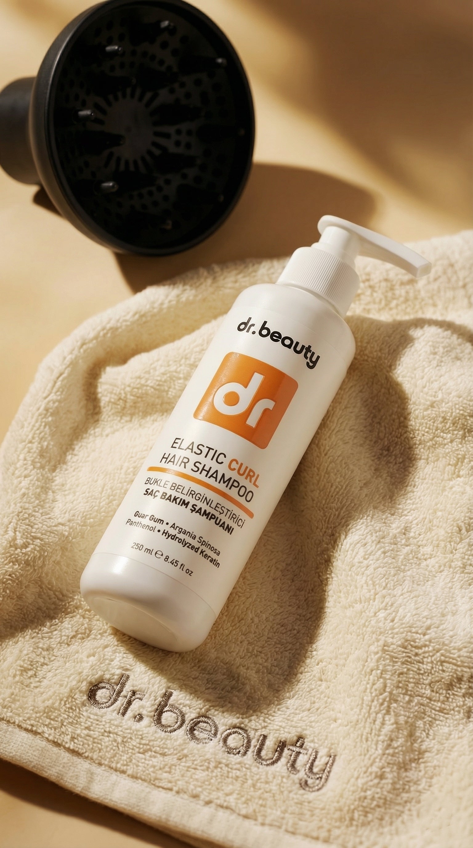 Kıvırcık Saçlar İçin Komple Bakım Rutini: Tanımlama, Nemlendirme ve Hacim Rehberi